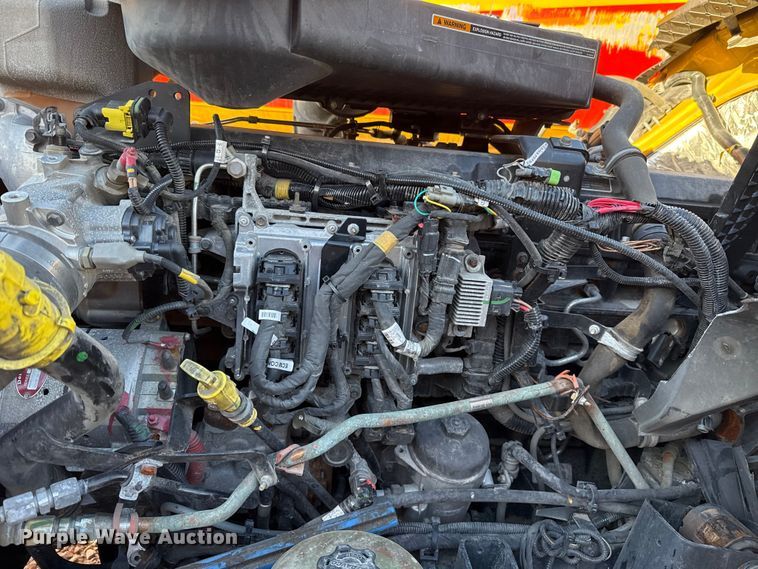 image for item ES5707 2024 International LT625 semi truck