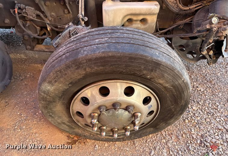 image for item ES5707 2024 International LT625 semi truck