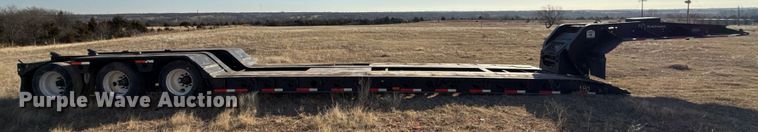 image for item ES5717 2007 Etnyre RTN55TD3 lowboy equipment trailer