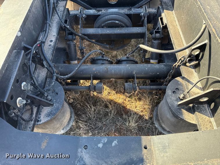 image for item ES5717 2007 Etnyre RTN55TD3 lowboy equipment trailer