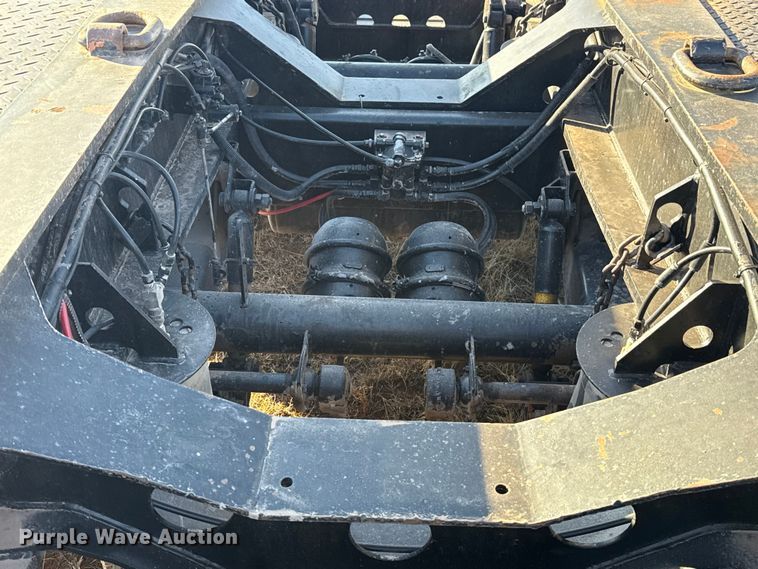 image for item ES5717 2007 Etnyre RTN55TD3 lowboy equipment trailer