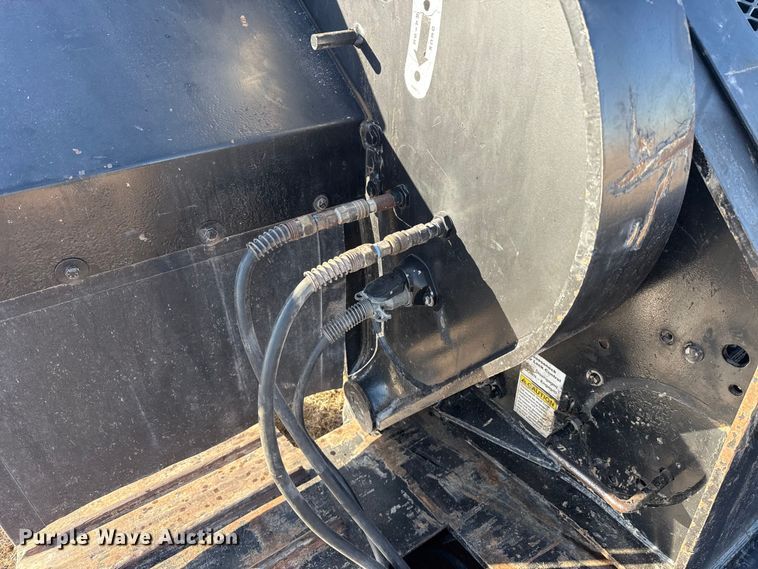 image for item ES5717 2007 Etnyre RTN55TD3 lowboy equipment trailer