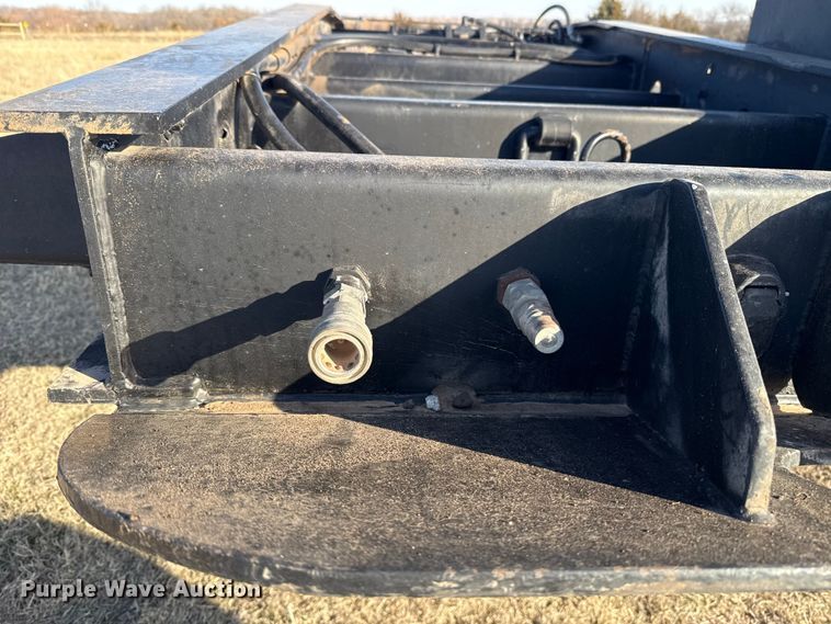 image for item ES5717 2007 Etnyre RTN55TD3 lowboy equipment trailer