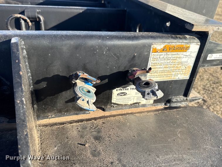 image for item ES5717 2007 Etnyre RTN55TD3 lowboy equipment trailer