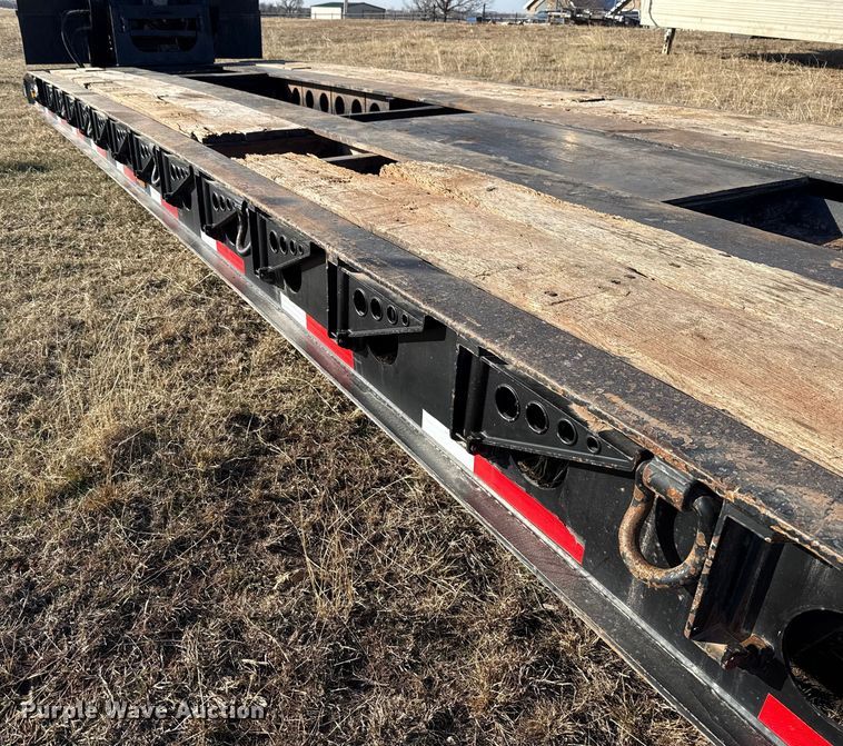 image for item ES5717 2007 Etnyre RTN55TD3 lowboy equipment trailer