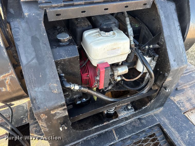 image for item ES5717 2007 Etnyre RTN55TD3 lowboy equipment trailer