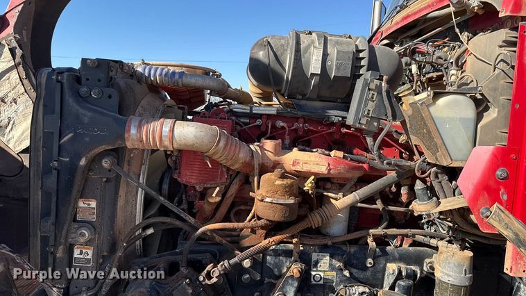 image for item ES5720 2011 Kenworth T800 semi truck