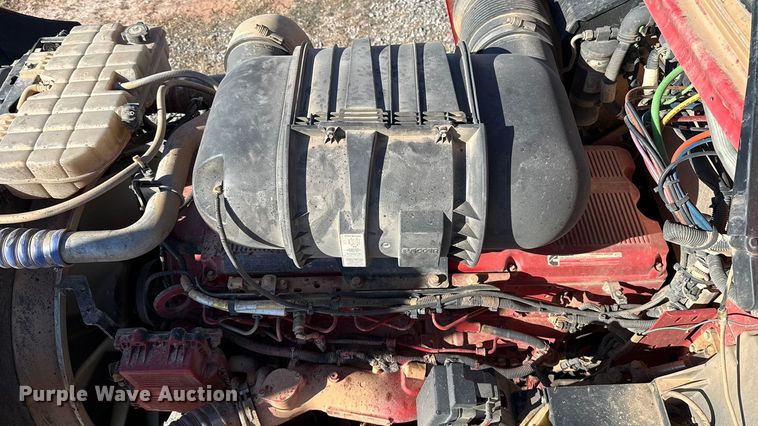 image for item ES5720 2011 Kenworth T800 semi truck