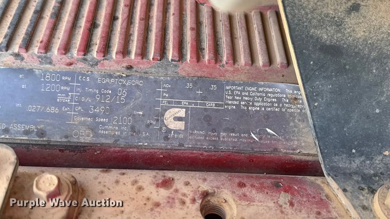 image for item ES5720 2011 Kenworth T800 semi truck