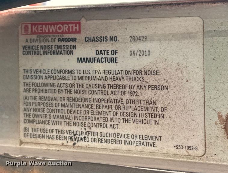 image for item ES5720 2011 Kenworth T800 semi truck