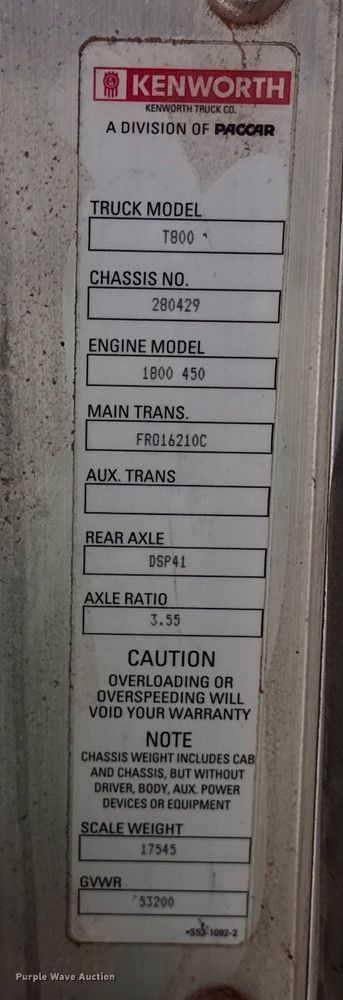 image for item ES5720 2011 Kenworth T800 semi truck