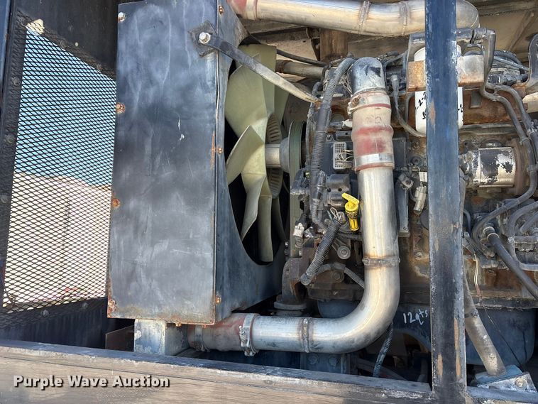 image for item ES8522 1998 GMC C7500 sewer jetter truck