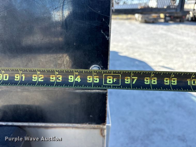 image for item ES8522 1998 GMC C7500 sewer jetter truck