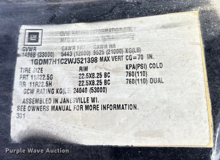 image for item ES8522 1998 GMC C7500 sewer jetter truck