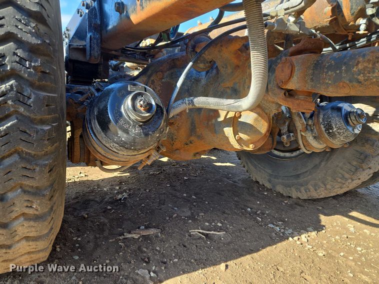 image for item ET1157 1978 White Motor Corporation Road Commander 2 truck cab and chassis