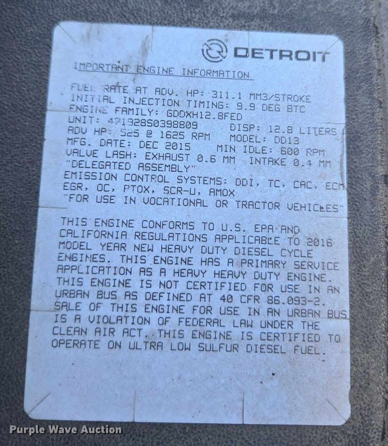 image for item ET1171 2017 Freightliner Cascadia semi truck