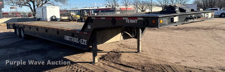 image for item ET4327 2007 Trail-Eze TE70HT48 drop deck hydraulic tail equipment trailer