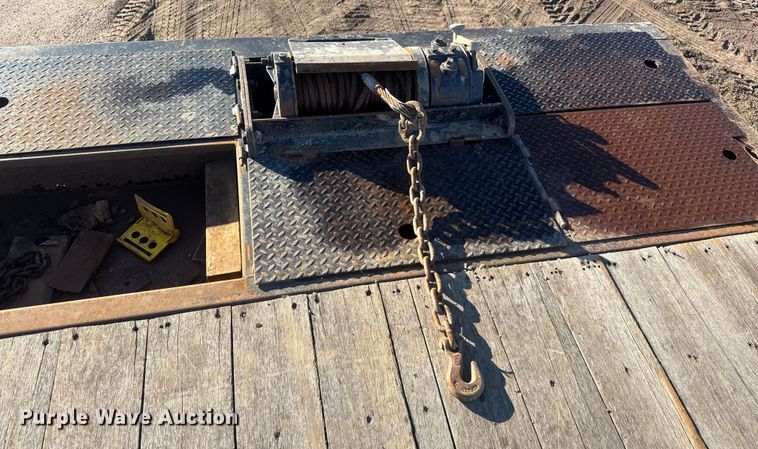 image for item ET4327 2007 Trail-Eze TE70HT48 drop deck hydraulic tail equipment trailer