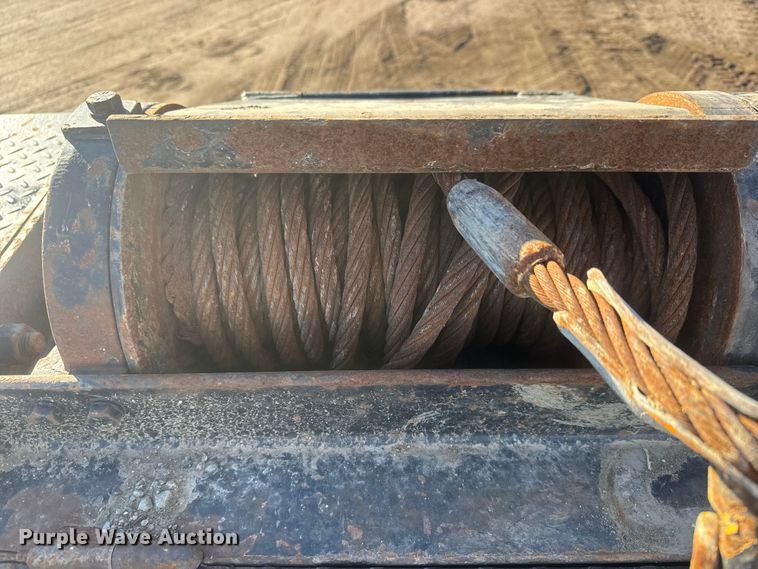 image for item ET4327 2007 Trail-Eze TE70HT48 drop deck hydraulic tail equipment trailer