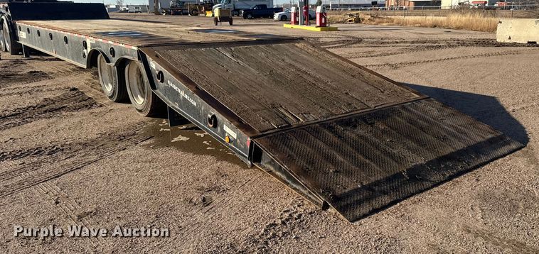 image for item ET4327 2007 Trail-Eze TE70HT48 drop deck hydraulic tail equipment trailer