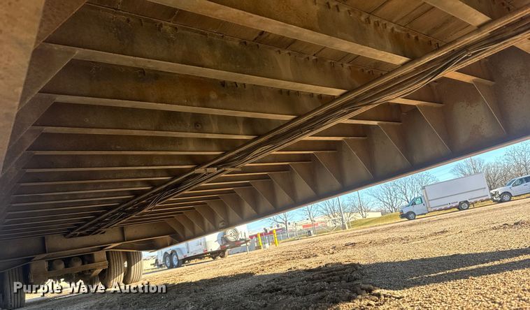 image for item ET4327 2007 Trail-Eze TE70HT48 drop deck hydraulic tail equipment trailer