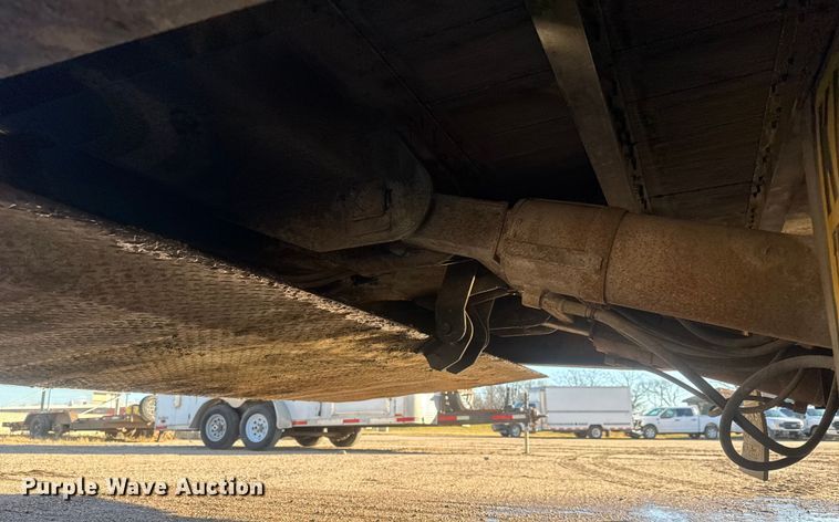 image for item ET4327 2007 Trail-Eze TE70HT48 drop deck hydraulic tail equipment trailer