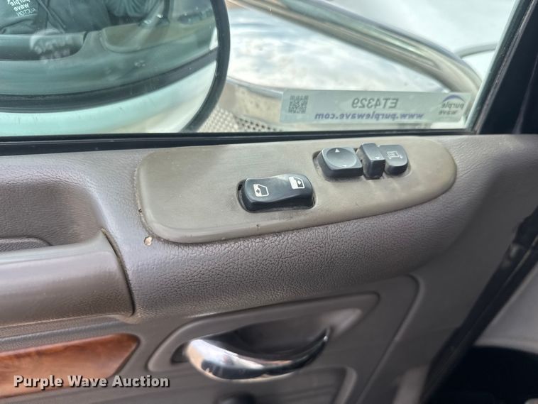 image for item ET4329 2006 Peterbilt 379 semi truck