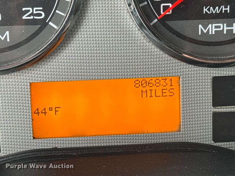 image for item ET4367 2015 International LoneStar semi truck