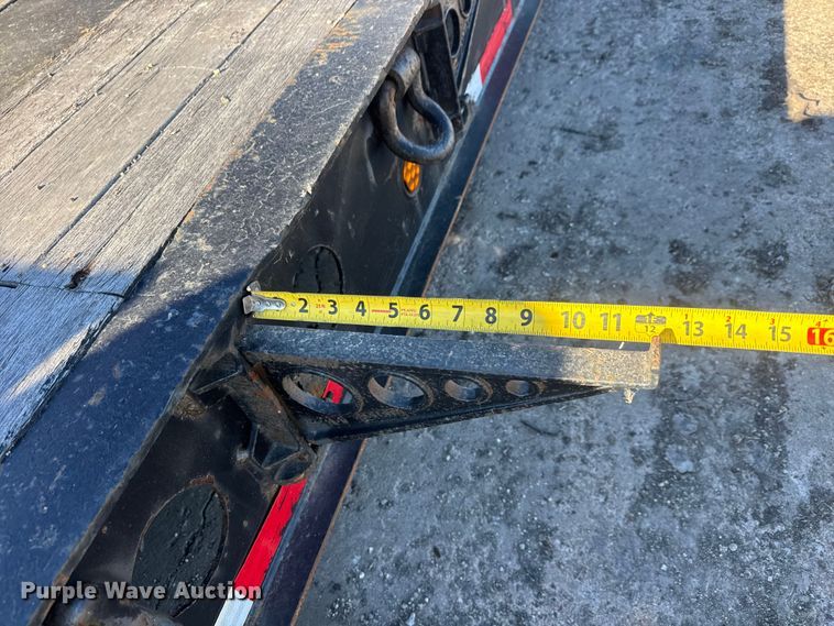 image for item ET4370 2019 Fontaine Renegade LXTN40 lowboy equipment trailer