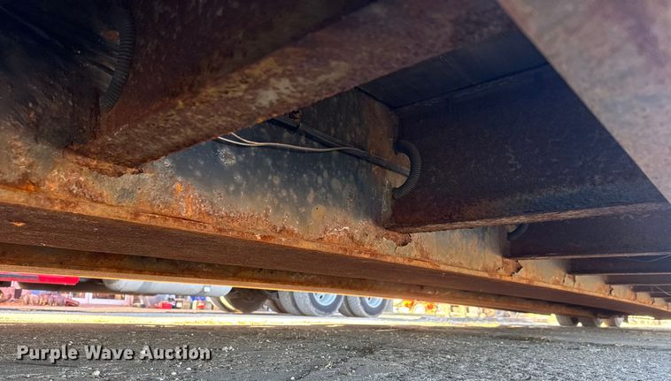 image for item ET4370 2019 Fontaine Renegade LXTN40 lowboy equipment trailer