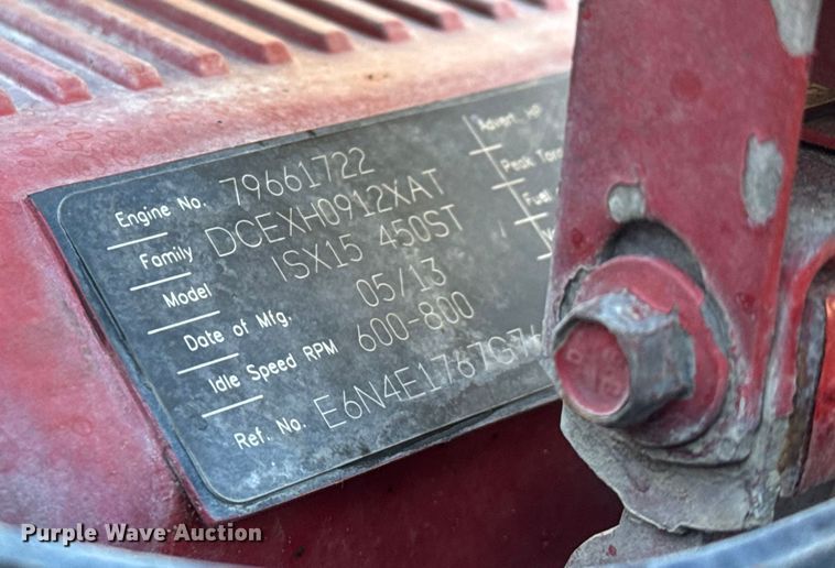 image for item ET4372 2014 Kenworth W900 semi truck