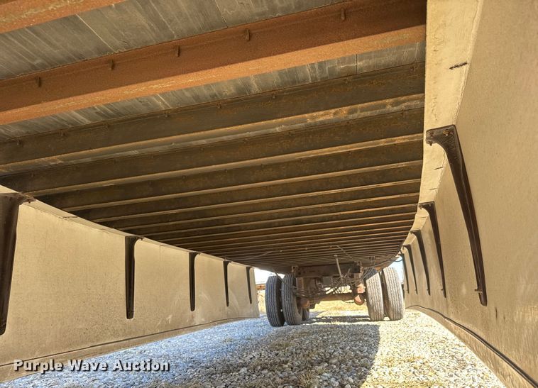 image for item ET4373 2016 Hyundai VI2530152 –AJS dry van trailer