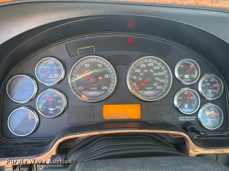 image for item ET4380 2010 International Prostar Premium semi truck