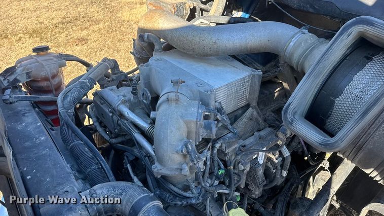 image for item ET4380 2010 International Prostar Premium semi truck