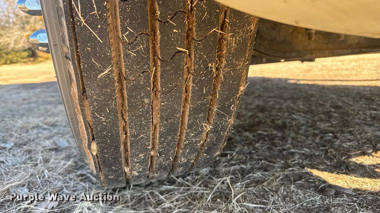 image for item ET4380 2010 International Prostar Premium semi truck