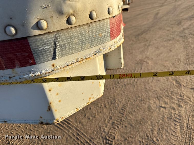 image for item ET4383 1984 Trailmobile dry van trailer