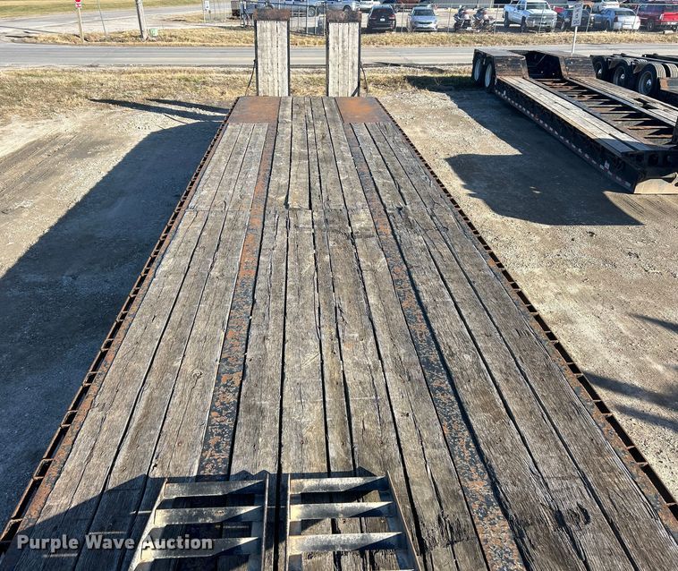 image for item ET6856 2021 Kaufman drop deck equipment trailer