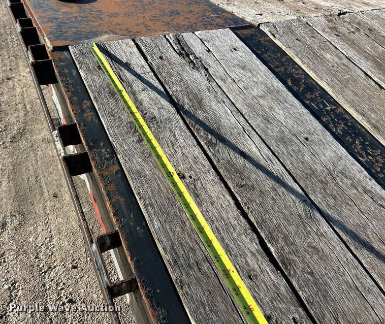 image for item ET6856 2021 Kaufman drop deck equipment trailer