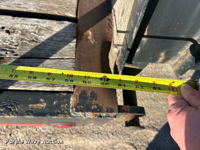 image for item ET6856 2021 Kaufman drop deck equipment trailer