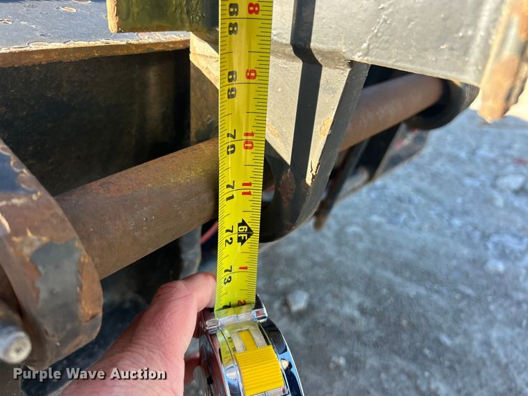 image for item ET6856 2021 Kaufman drop deck equipment trailer