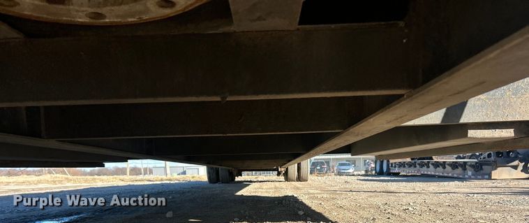 image for item ET6856 2021 Kaufman drop deck equipment trailer
