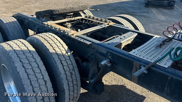 image for item ET6857 2014 International ProStar+122 semi truck