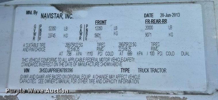 image for item ET6857 2014 International ProStar+122 semi truck