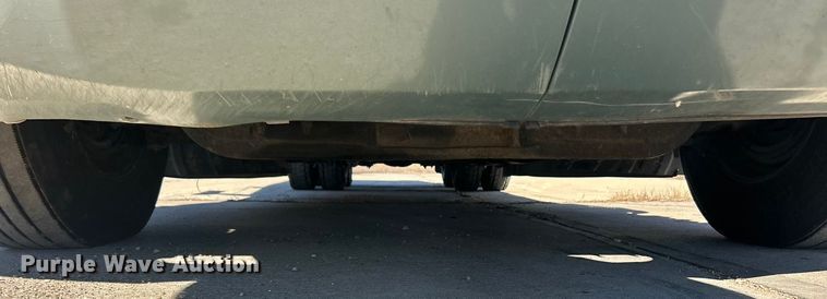 image for item ET6861 2015 Kenworth T680 semi truck