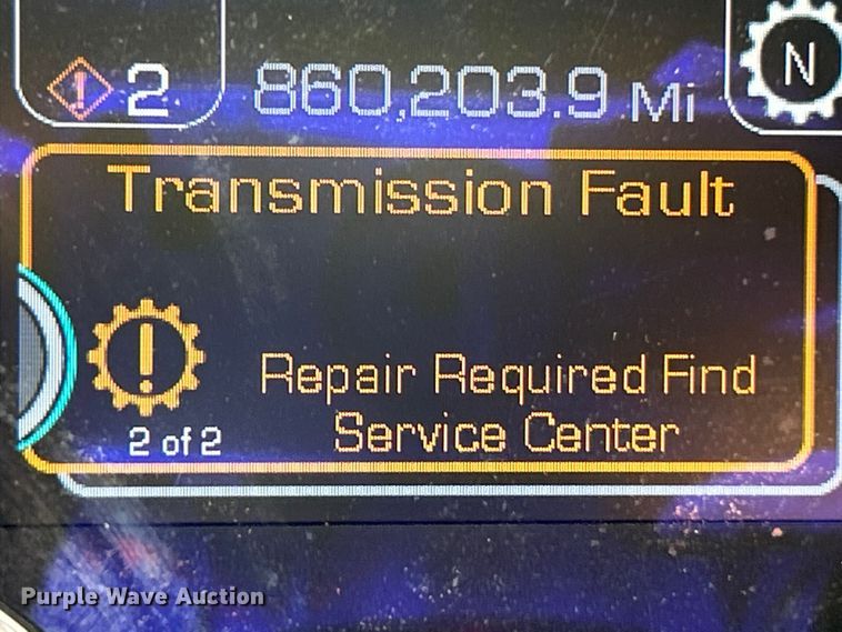 image for item ET6861 2015 Kenworth T680 semi truck