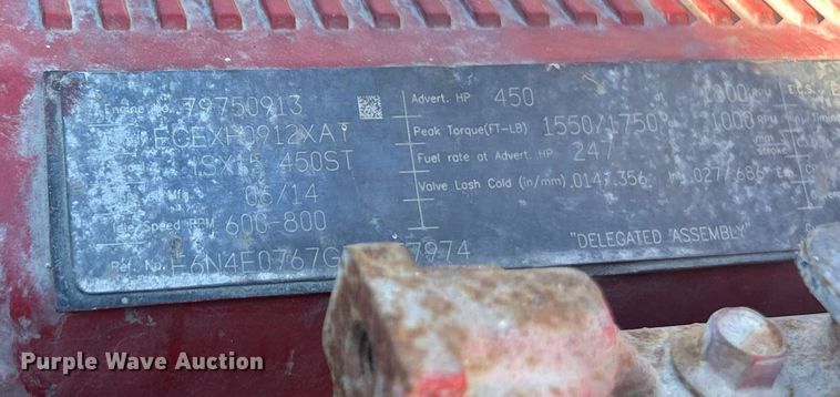 image for item ET6861 2015 Kenworth T680 semi truck