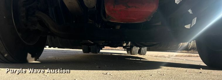 image for item ET6863 2016 Kenworth T680 semi truck