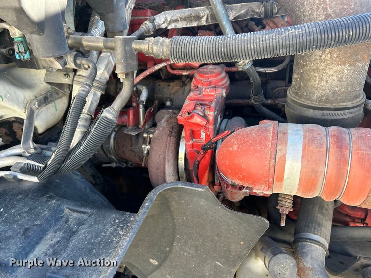 image for item ET6865 2016 International ProStar+122 semi truck