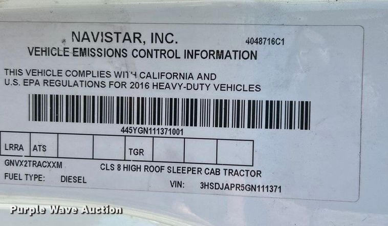 image for item ET6865 2016 International ProStar+122 semi truck