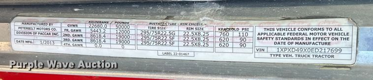 image for item ET6866 2014 Peterbilt 389 semi truck